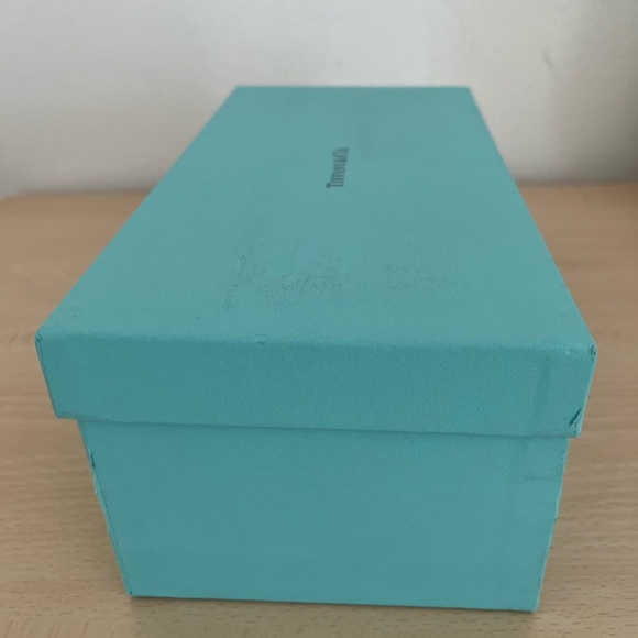 Tiffany & Co. Blue and White Ribbon Mug Set,Box,cards,Collectible Retired BNWOT - Picture 13 of 15